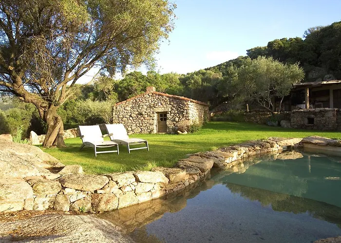 Otel Domaine De Murtoli
