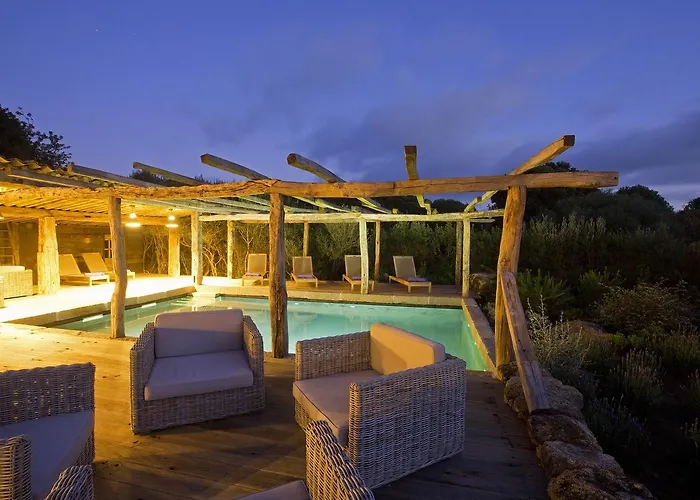 Otel Domaine De Murtoli