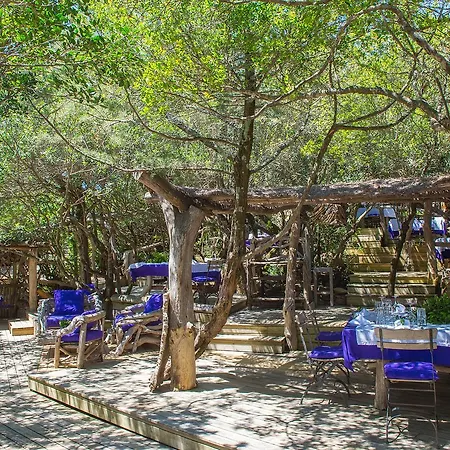 מלון Domaine De Murtoli
