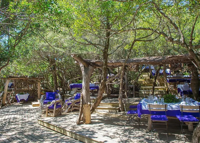 Otel Domaine De Murtoli