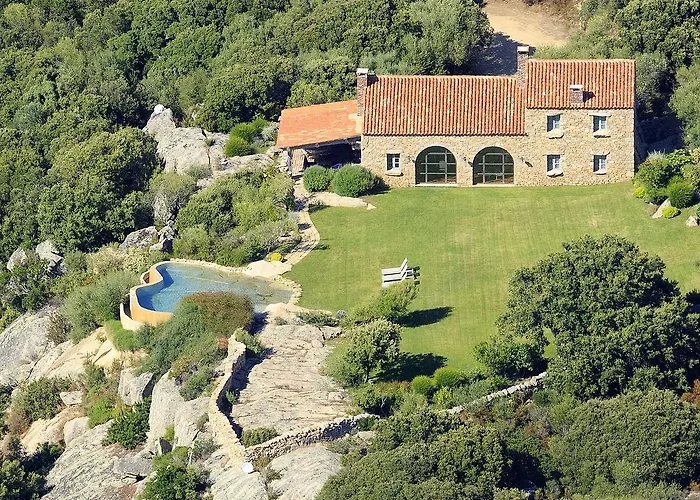 Domaine De Murtoli Hotel Sartene (Corsica)